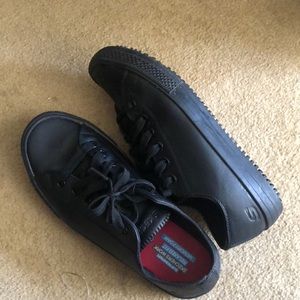 Non slip all black shoe